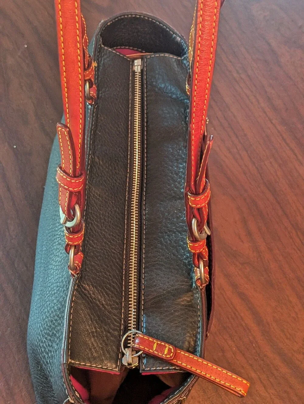 Coach immaculate from